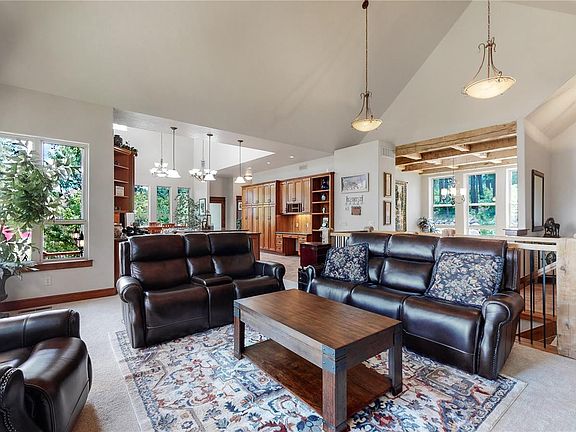 4th image of 7980 Shoshone Pl