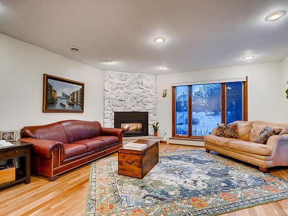 4th image of 7708 Riverdale Dr N