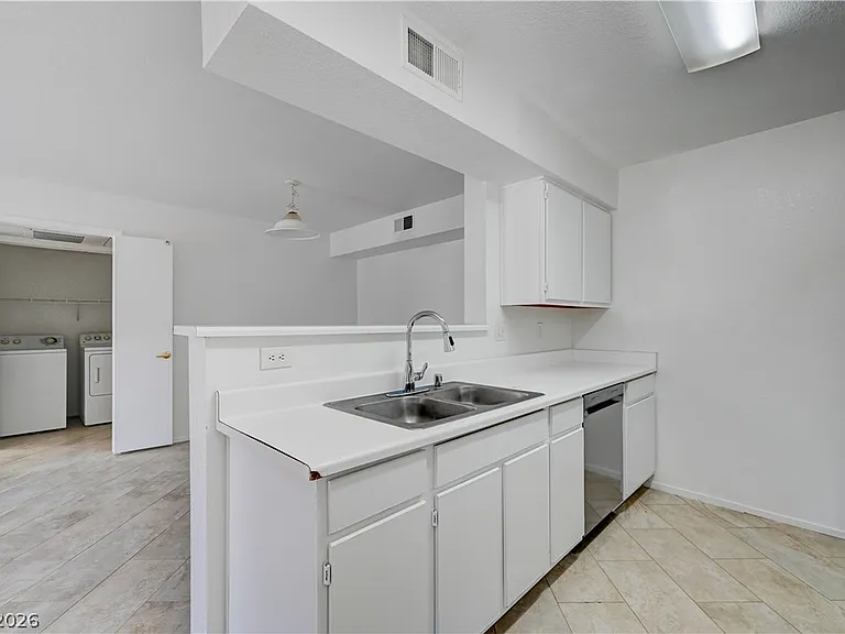 8101 W Flamingo Rd #1017 — Photo 14