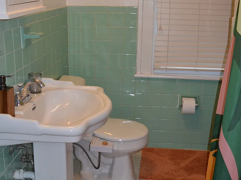 810 Brandon Ave — Photo 6