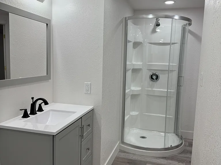 1515 S 1300 E — Photo 17