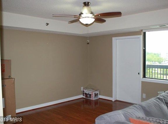 5th image of 3709 S George Mason Dr APT 412