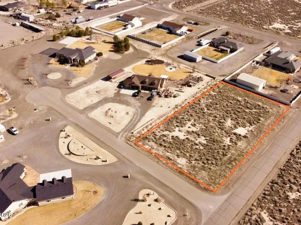 410 22nd St, Battle Mountain, NV 89820