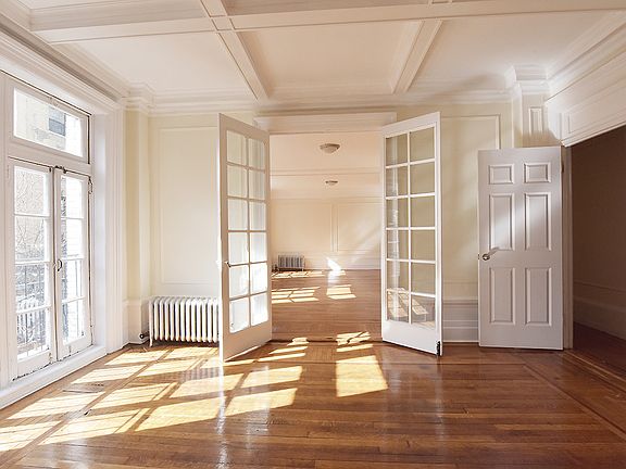 5th image of 315 W 98th St #4A