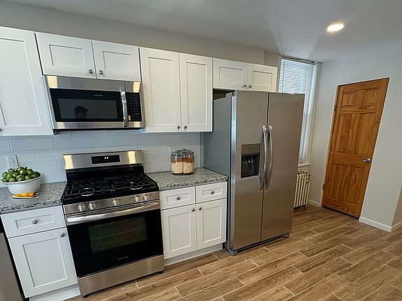 2nd image of 1705 S 11th St #1