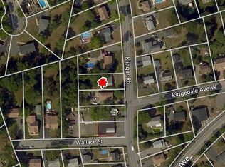 4 Klinger Rd, East Hanover, NJ 07936