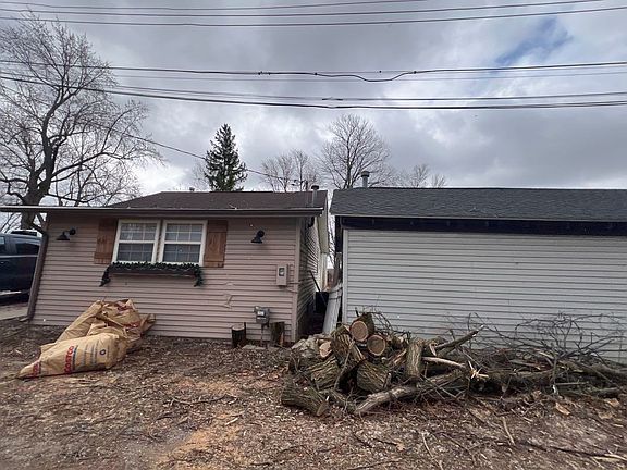 2nd image of 1523 Tipton St