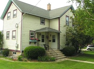 827 4th St, Kiel, WI 53042