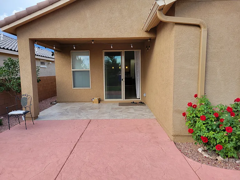 4680 Hojas Verdes — Photo 36