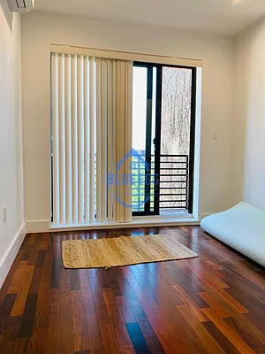 Rented by Blue Egg Realty Corp | media 22