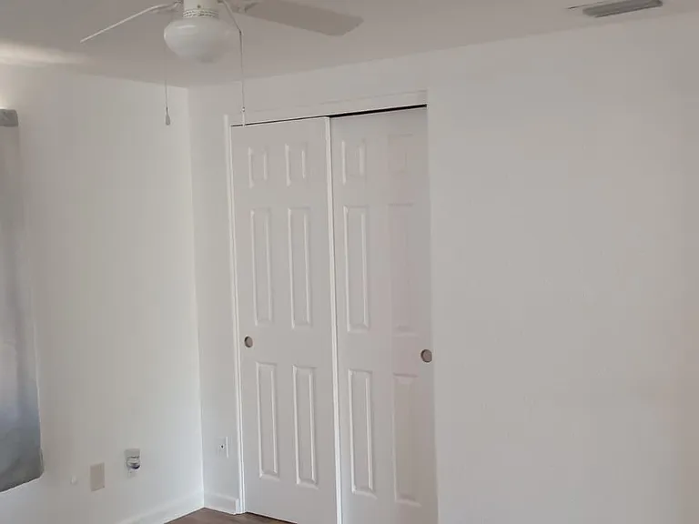 131 E Camphor St — Photo 1