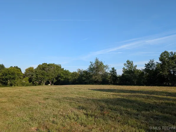 4703 Prairie Dog Rd, Muskogee, OK 74403