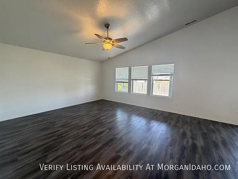 7690 E Willard Dr — Photo 4