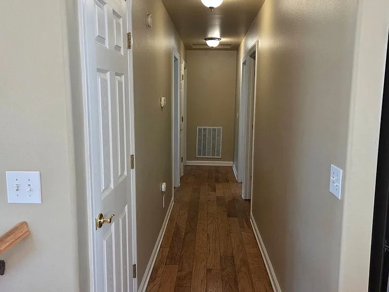 20800 W Willow Springs Dr — Photo 5
