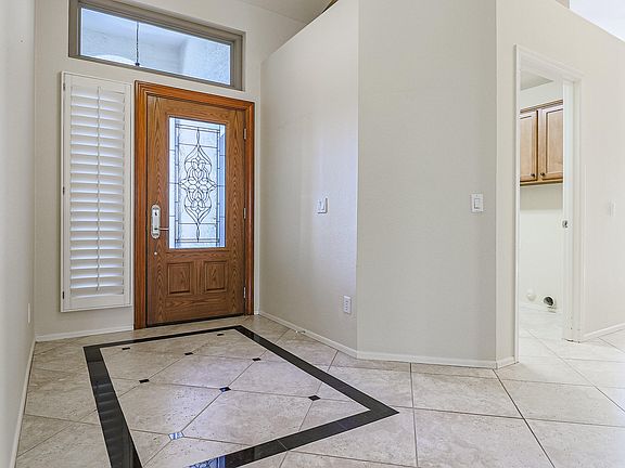 4th image of 15993 W Catalina Dr