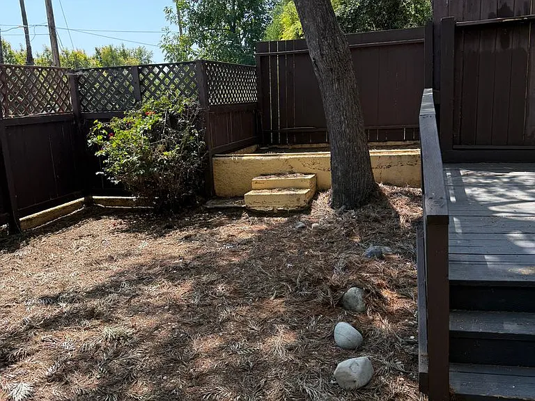 2071 Vista Del Mar Ave — Photo 6