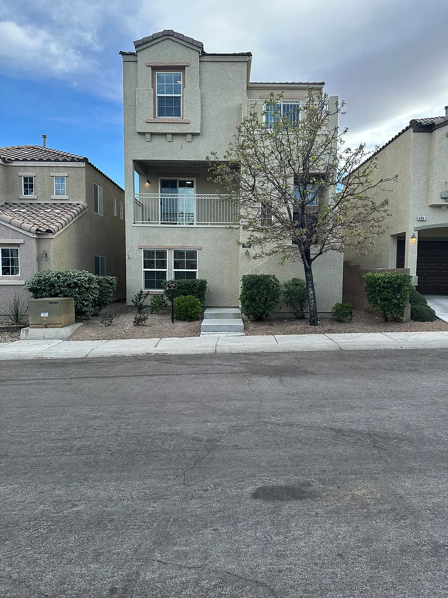 Building Photo - 9060 Pure Sapphire Ct