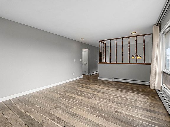 5th image of W5510 St Ann Road