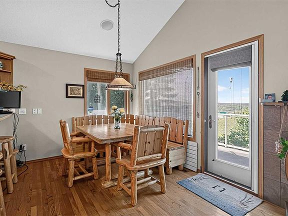 5th image of 166 E Scenic Ridge Cres NW