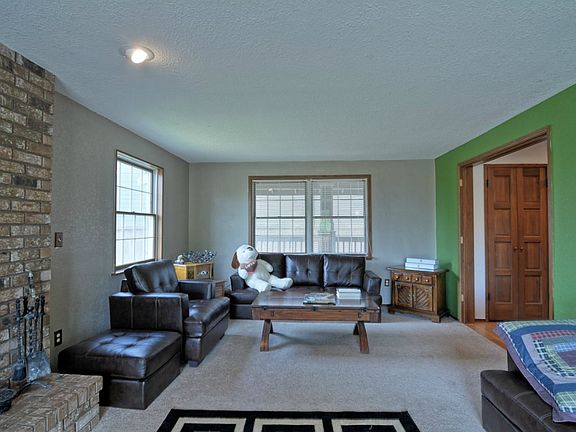 3rd image of 8201 1st Pl SE