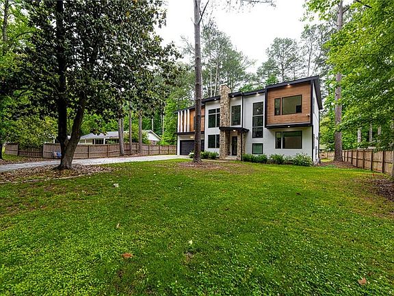 4th image of 2963 Orion Dr