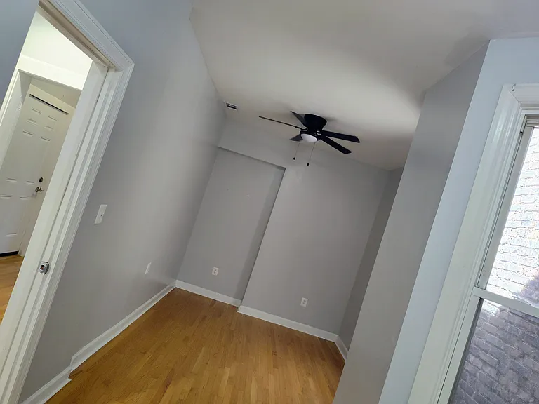 4557 S Wabash Ave #2 — Photo 20