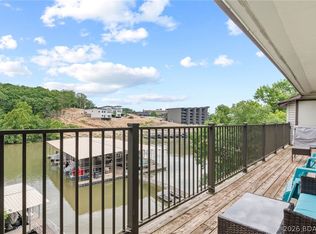 87 Circle Edge #19-3A, Lake Ozark, MO 65049
