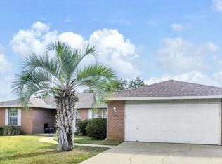 2754 Copper Reef Dr, Navarre, FL 32566