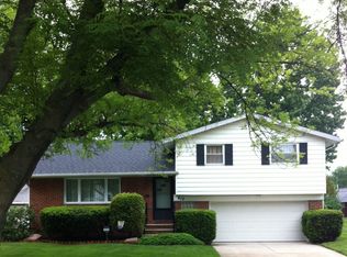 410 E 245th St, Euclid, OH 44123