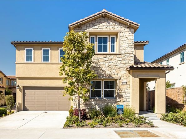 20825 W Acorn Cir
