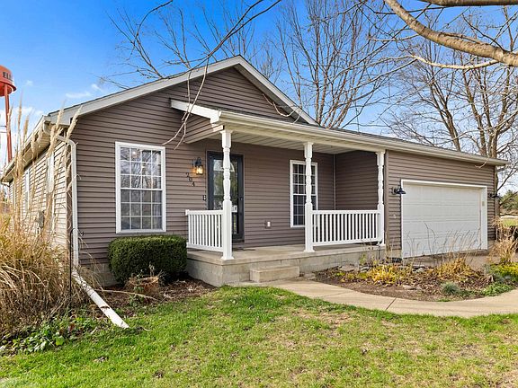 2nd image of 204 S Turtle Creek Dr