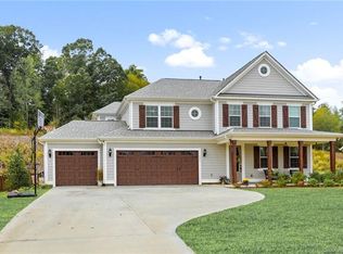 131 Country Lake Dr, Mooresville, NC 28115