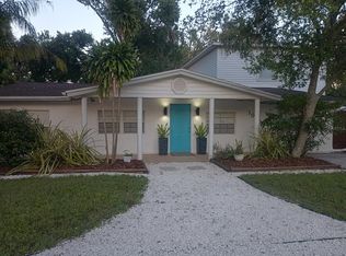 10905 N 50th St, Tampa, FL 33617