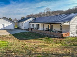 1069 Pilot Knob Cemetary Rd, Berea, KY 40403