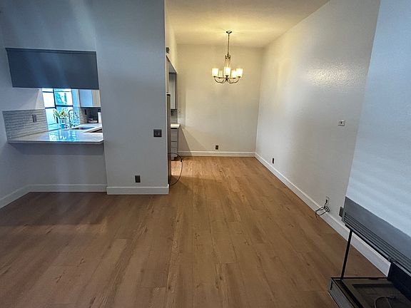 5th image of 4540 Oregon St Unit 3