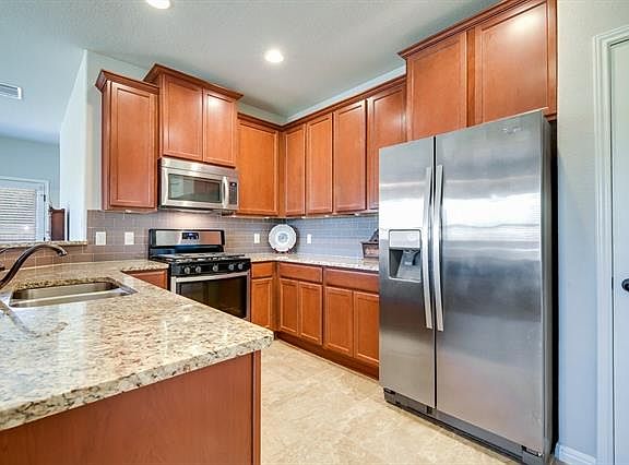 4th image of 2214 S Lakeline Blvd Unit 600