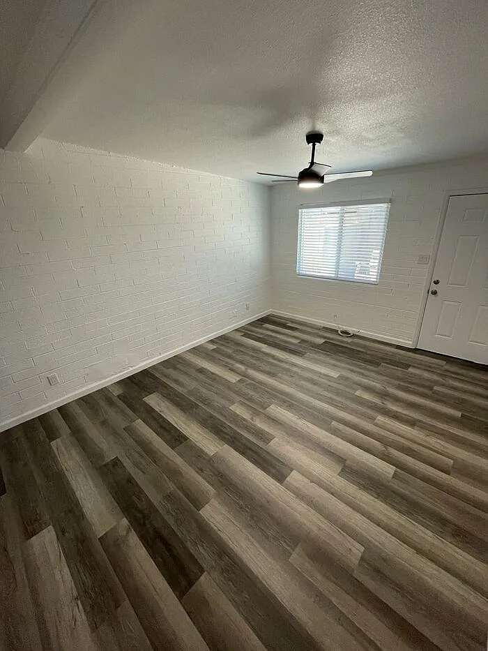 2 bed, 1.0 bath, 700 sqft, $1,115 — Photo 4