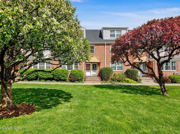 128 Putnam Park #128, Greenwich, CT 06830