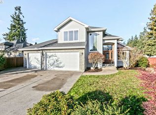 176 Daniel Dr, Eugene, OR 97404