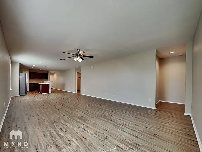 3910 Colemans Run — Photo 2