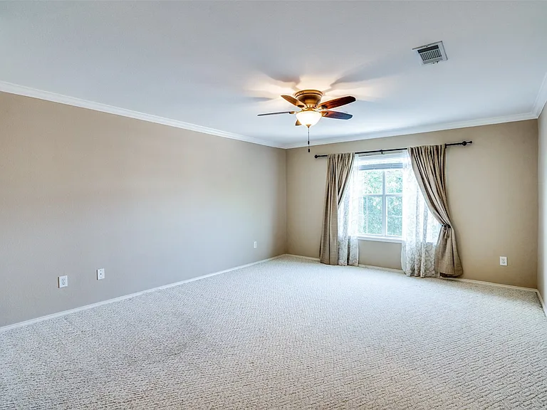 8600 Brunswick Dr — Photo 17