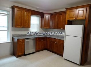 9 Mulford St #2JJ, Brookline, MA 02445