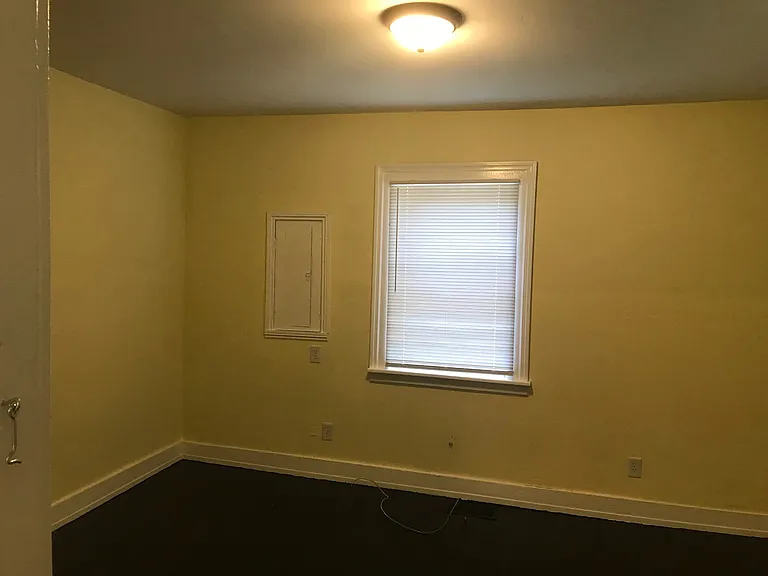 17 Curry St — Photo 5