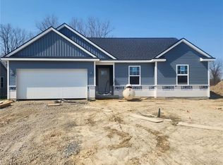 108 Silverbuck Blvd, Swanton, OH 43558