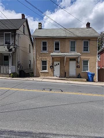 1st image of 816 Wyandotte St