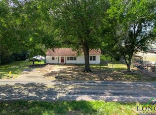 404 Forsythe St, Carthage, TX 75633