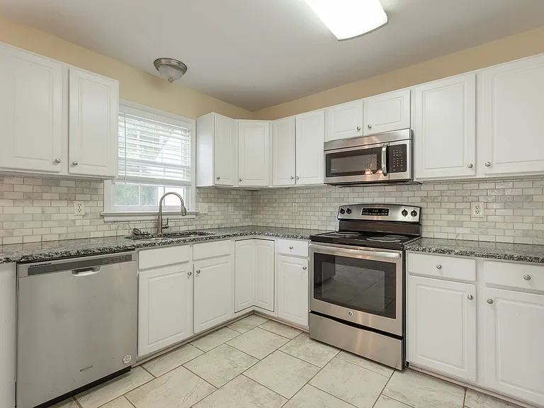 3005 Sandy Bluff Pl — Photo 11
