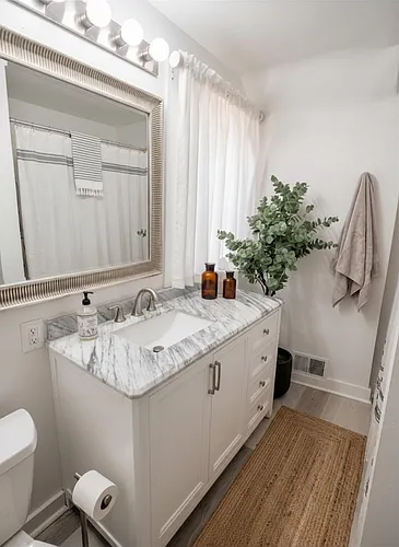 407 Washtenaw Ave #1 Photo 1