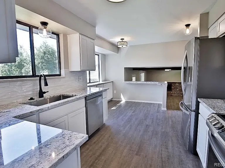 7504 W Quarto Ave — Photo 6