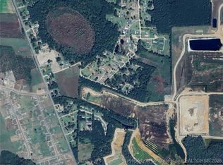 286 Joshua St, Saint Pauls, NC 28384